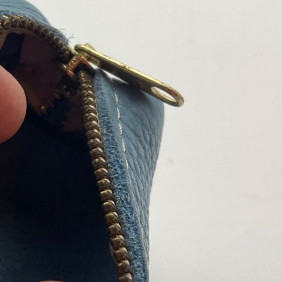 Portland Leather G Dopp Light Blue Leather Mini Keychain Pouch Bag Charm - Picture 4 of 9